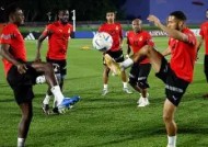 米乐M6易游-阿根廷球队战绩欠佳，教练组展开内部调整(阿根廷球队怎样)