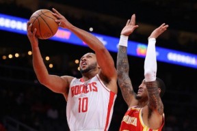 YY体育-老鹰实现大逆转，凭借团队合作迎来胜利的简单介绍