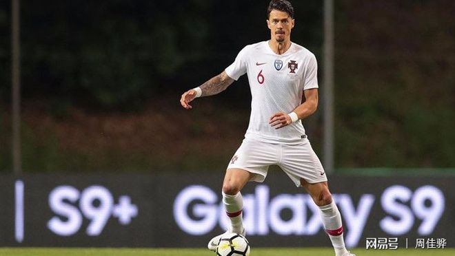 队员状态渐入佳境，大连一方稳健取得连胜(大连一方队员名单)